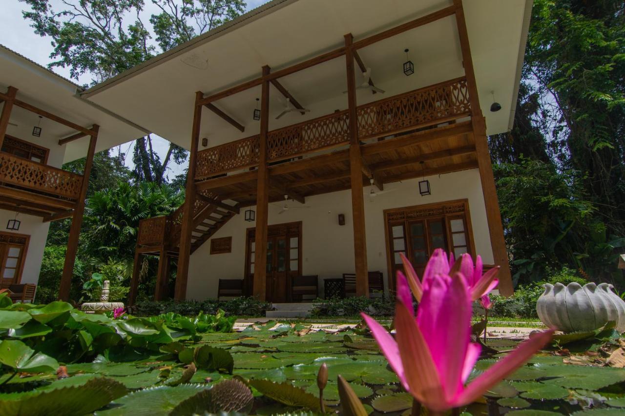 Lanna Ban Hotel Puerto Viejo de Talamanca Extérieur photo