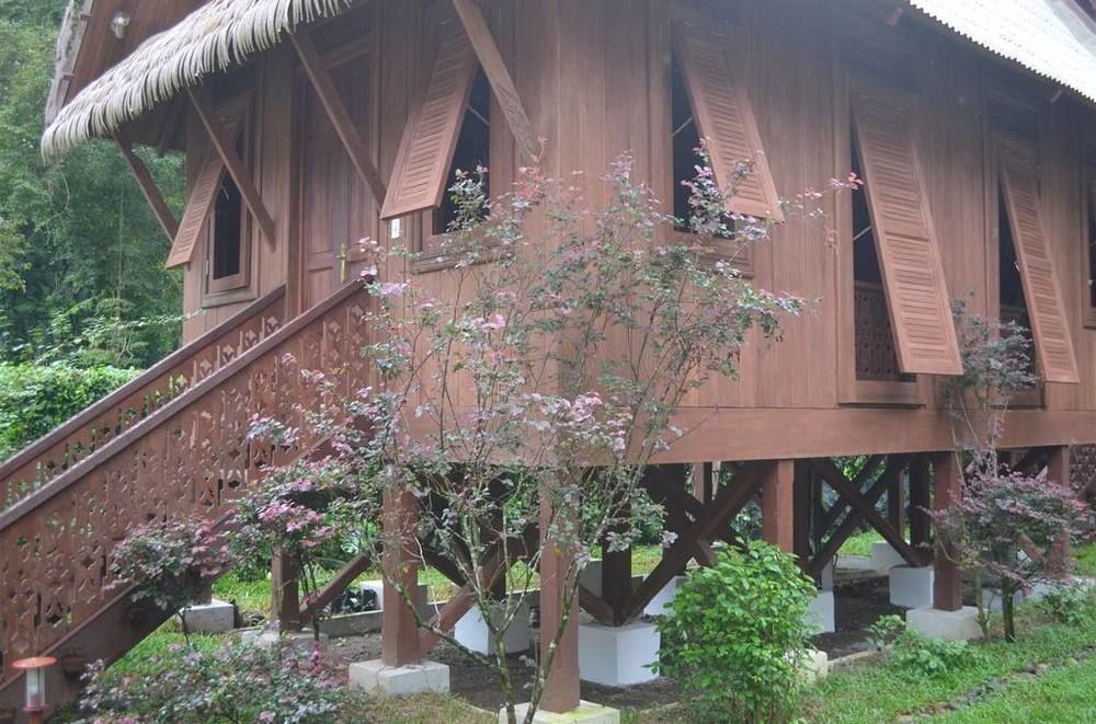 Lanna Ban Hotel Puerto Viejo de Talamanca Extérieur photo